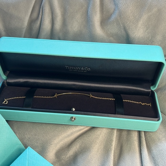 Tiffany & Co 18k yellow gold bracelet - Picture 3 of 6